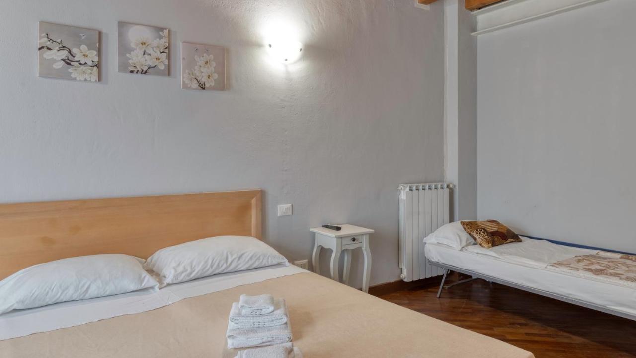 Bed and Breakfast Cascina Volta Brescia Exterior foto