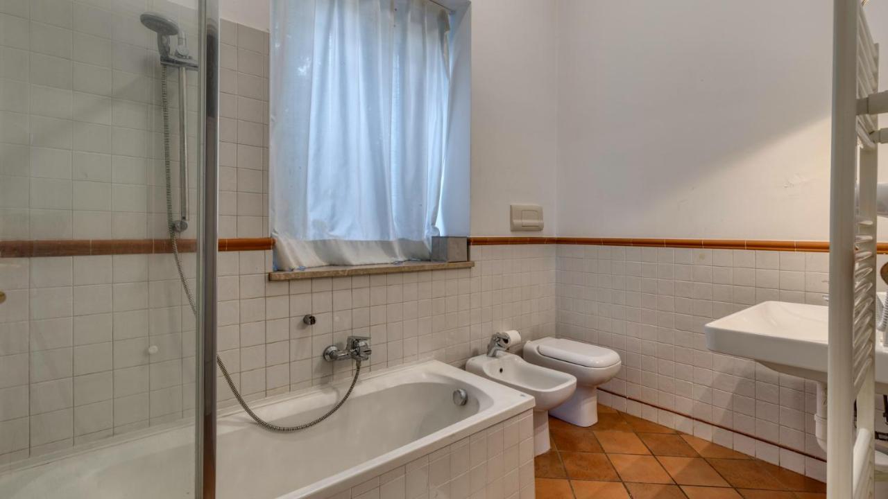 Bed and Breakfast Cascina Volta Brescia Exterior foto