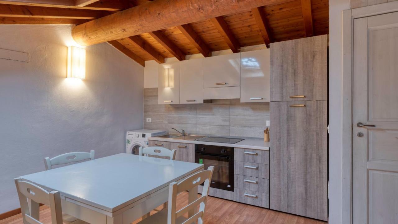 Bed and Breakfast Cascina Volta Brescia Exterior foto