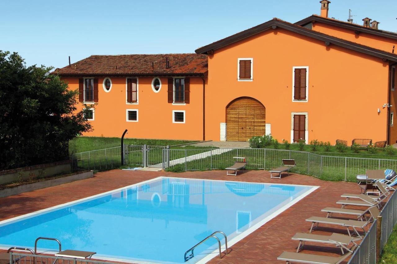 Bed and Breakfast Cascina Volta Brescia Exterior foto