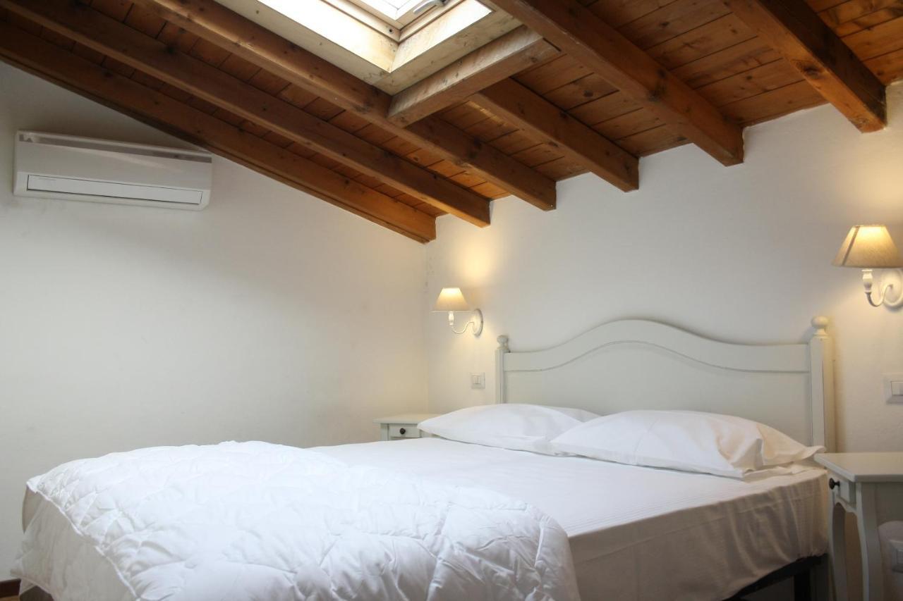Bed and Breakfast Cascina Volta Brescia Exterior foto