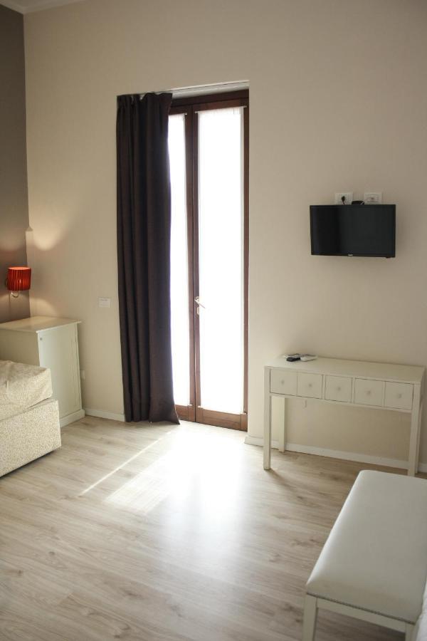 Bed and Breakfast Cascina Volta Brescia Exterior foto